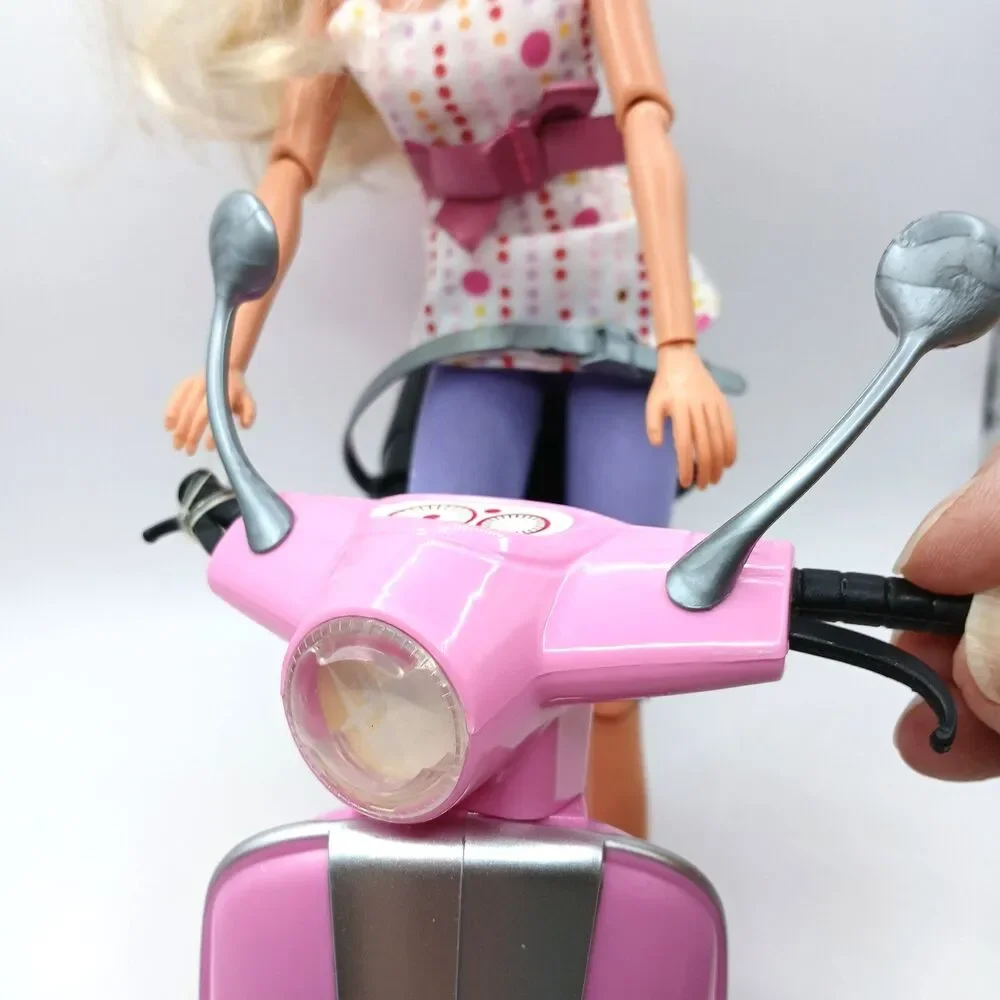 Steffi Love Doll & Pink Motor Scooter 11” Fashion Doll Dressed Two-Tone Blonde